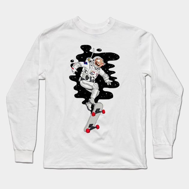 Puro Codiciado Loco Astronauta en Patineta Long Sleeve T-Shirt by Crazycloth